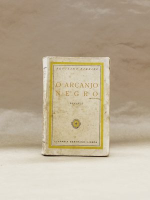 aquilino-ribeiro-o-arcanjo-negro-livros-usados