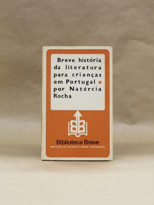 breve-historia-literaria-para-criancas-em-portugal-natercia-rocha-biblioteca-breve-1