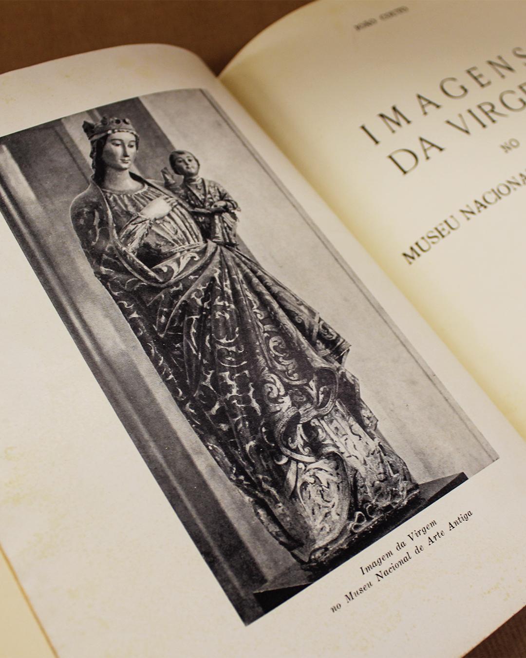 imagem-da-virgem-no-museu-nacional-de-arte-antiga-3