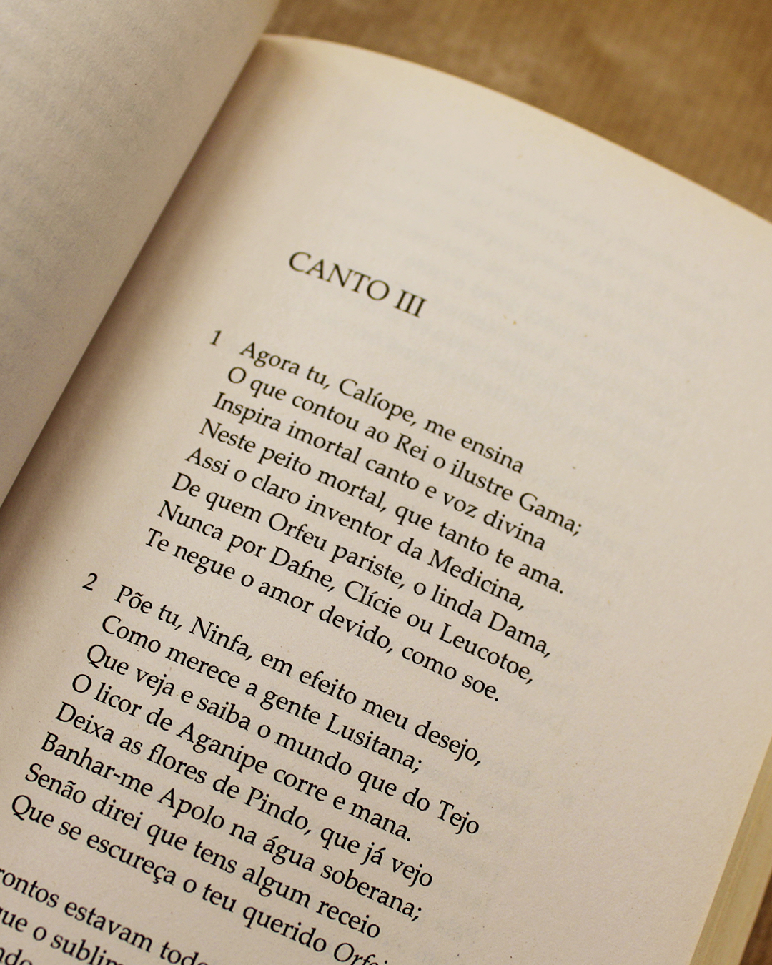 os-lusiadas-luis-de-camoes-klassicos-1